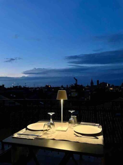 Romantic Attic Room With Panoramic View Bologna Eksteriør billede