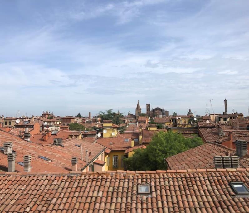 Romantic Attic Room With Panoramic View Bologna Eksteriør billede